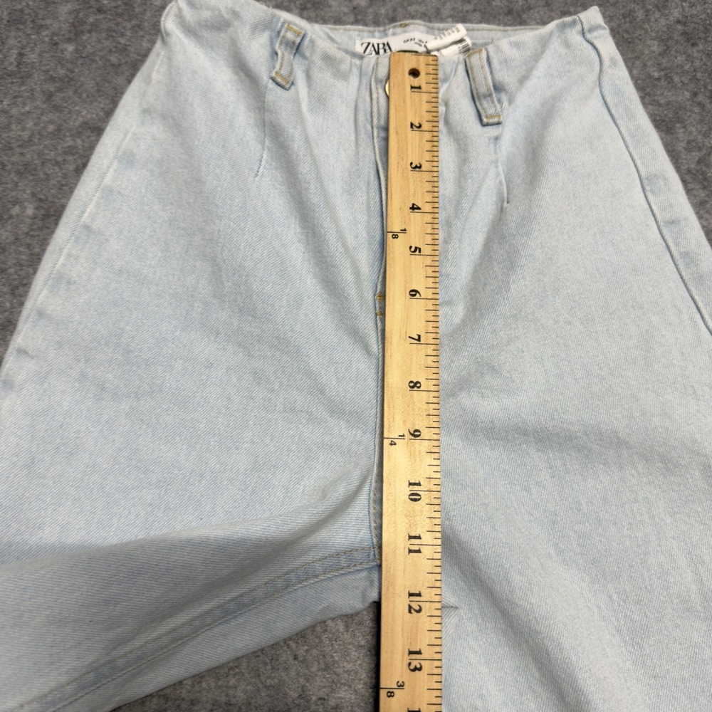 Zara High Waisted Wide Leg Jeans Light Wash Denim Gold Button Womens Size 2 - Picture 10 of 14